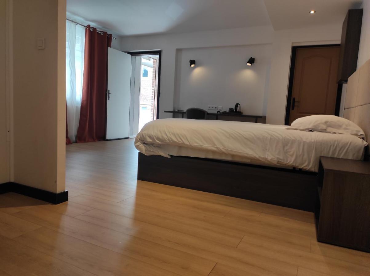 Modern'Hotel Valenciennes Exterior photo